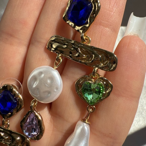 Vintage colourful rhinestone Gold and Gemstone Drop Earrings - Picture 7 of 10